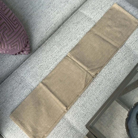 Brand New Tea / Hand Towel with Daisies - BNWT - Picture 4 of 6